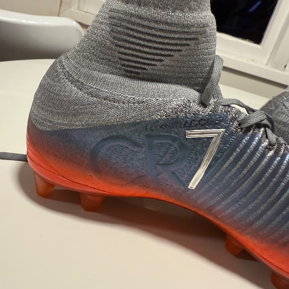 CR7 x Mercurial SuperFly 5 FG 'Metallic Hematite' (2018) - Picture 3 of 8
